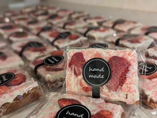 Strawberries & Cream Blondies