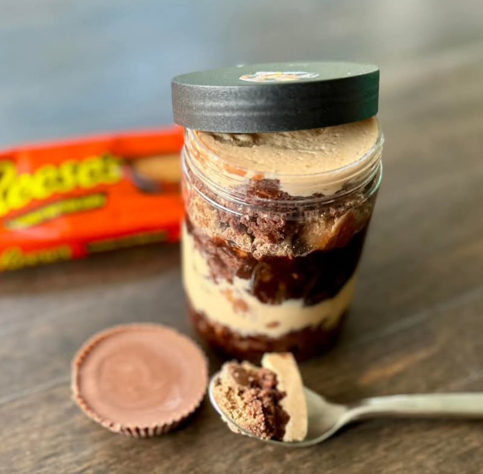 Reese's Brownie Cake Jar